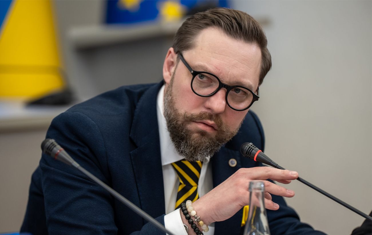 Зображення новини: Участь України в МКС: адвокат Олексій Шевчук заявив про потребу у спеціалістах