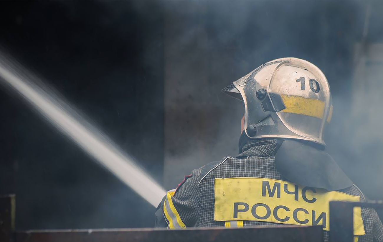 Зображення новини: РФ накрили дрони: порт Усть-Луга вкотре під ударом, в аеропортах обмеження