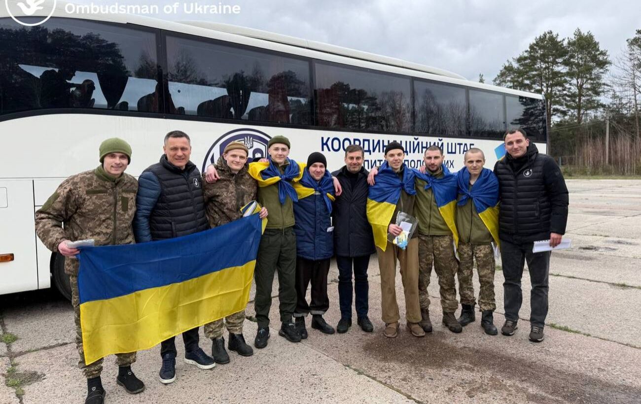 Зображення новини: Україна повернула сімох цивільних із російського полону