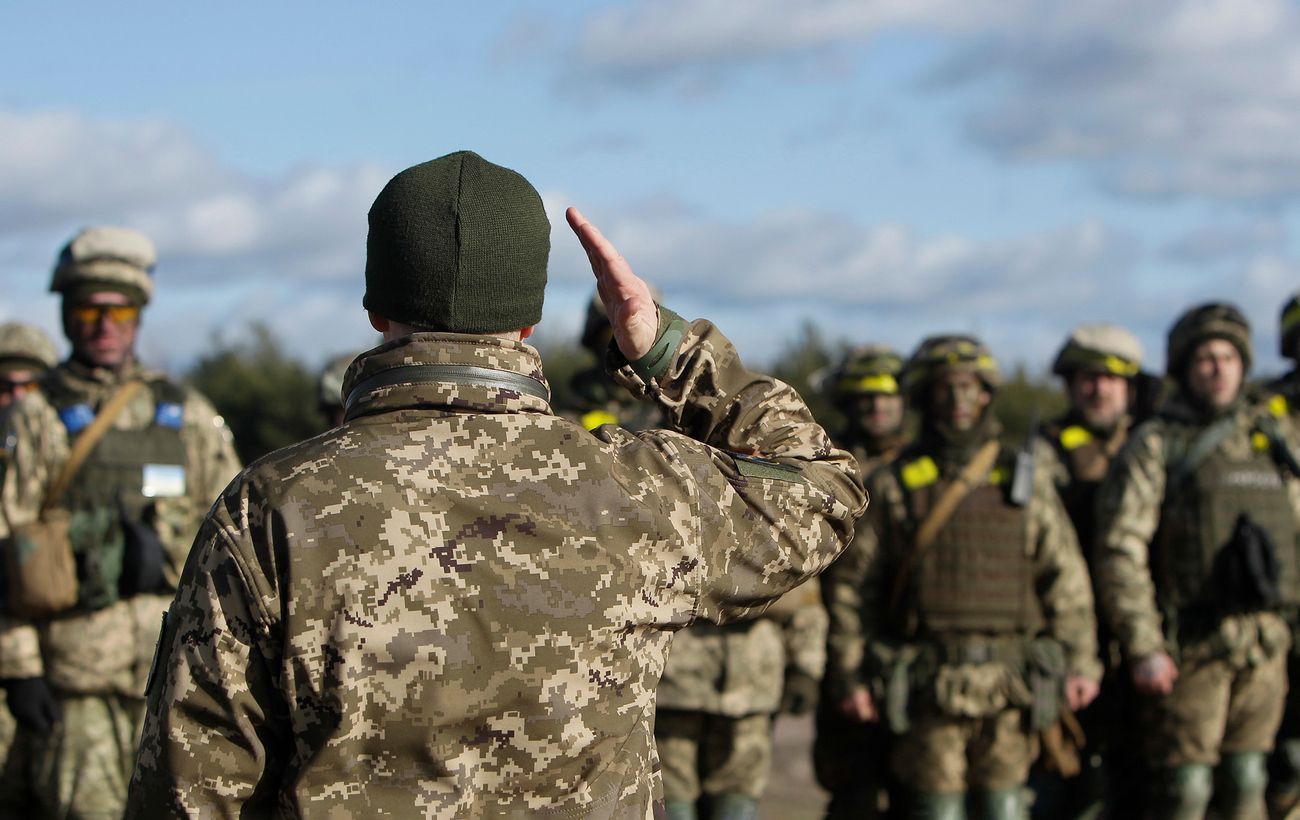 Зображення новини: У ЗСУ з'явилася воєнна рада ARES: хто з відомих генералів НАТО увійшов до складу