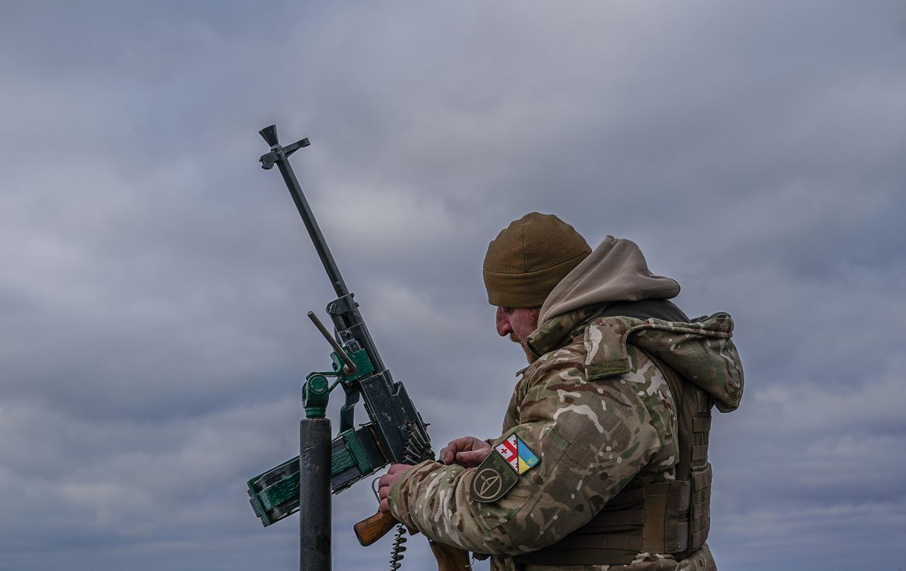 Зображення новини: Уночі РФ атакувала Україну дронами та ракетами, ППО збила майже все