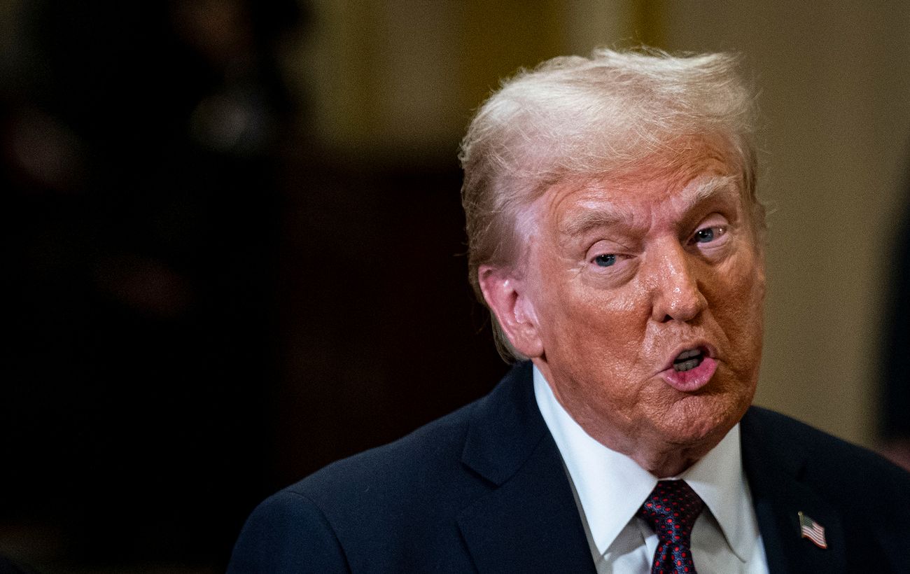 Зображення новини: Трамп заявив, що не хоче продовження перемир'я з "повністю розгромленим" Іраном