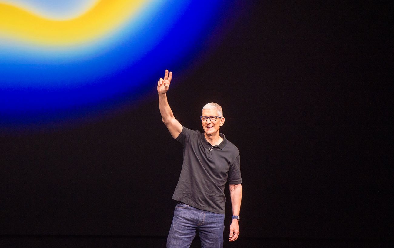 Зображення новини: Тім Кук залишає Apple: реакція світу та інвесторів на відставку легендарного CEO