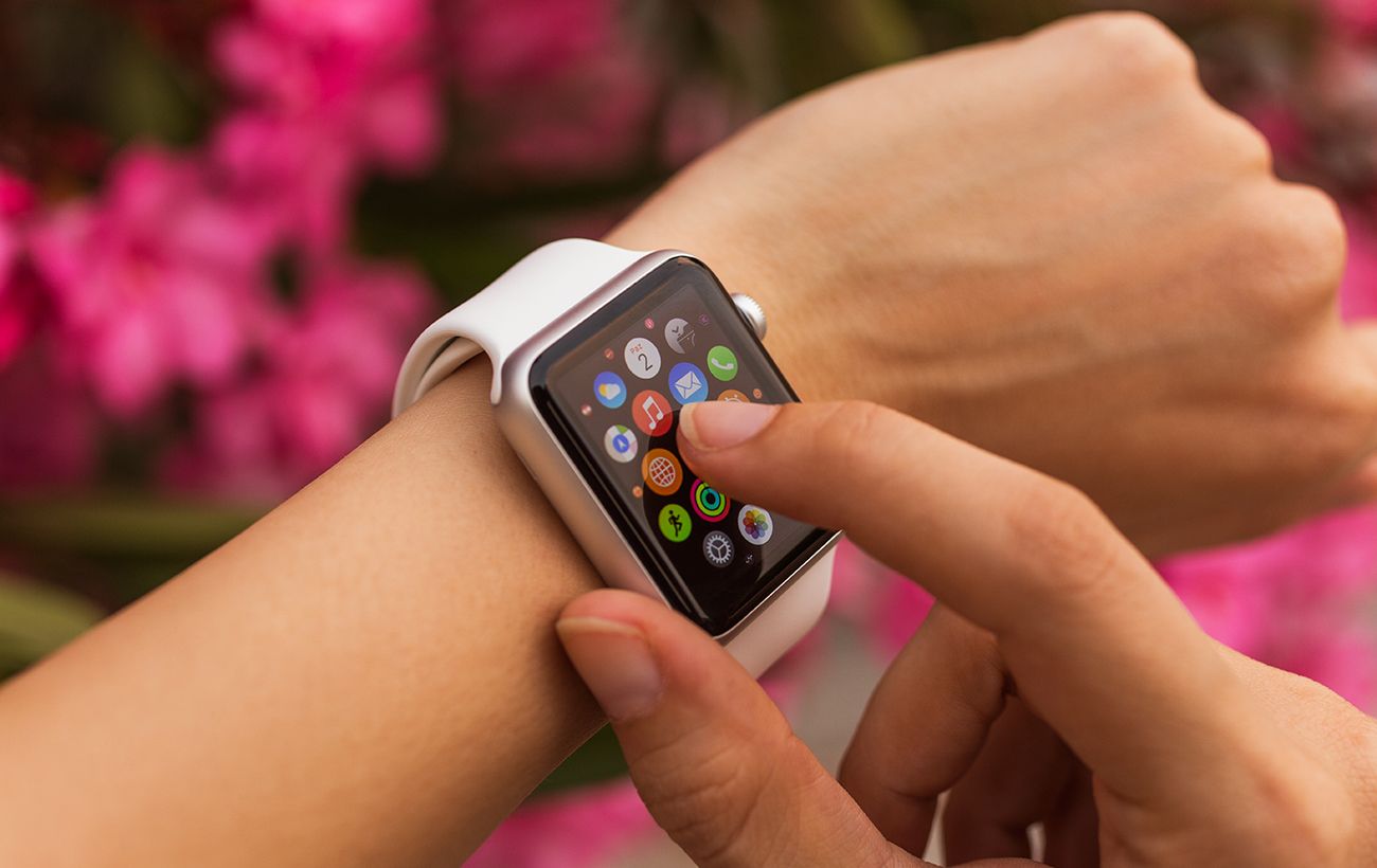 Зображення новини: Секретна кнопка: 5 можливостей Apple Watch, про які знають лише одиниці