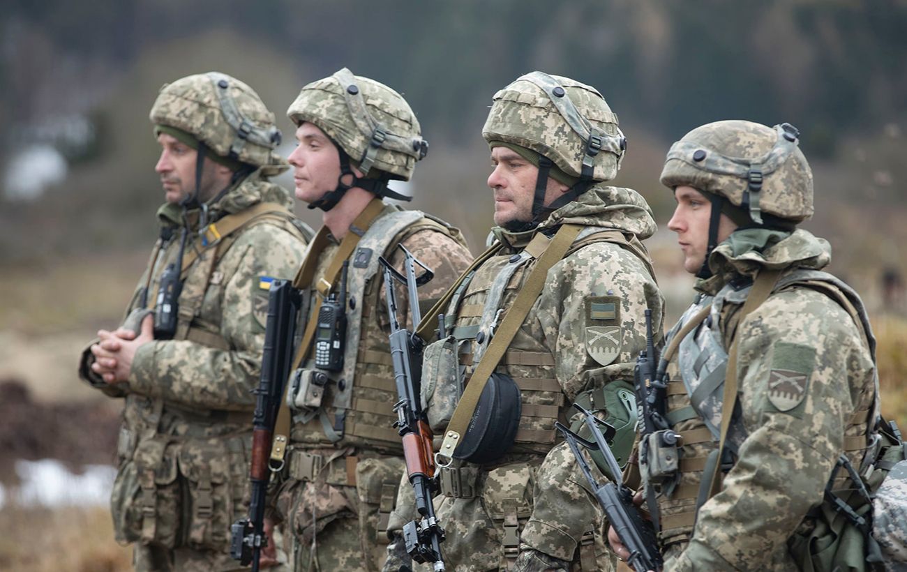 Зображення новини: Військові без води та їжі: командира 14 ОМБр усунули з посади після скандалу в ЗМІ