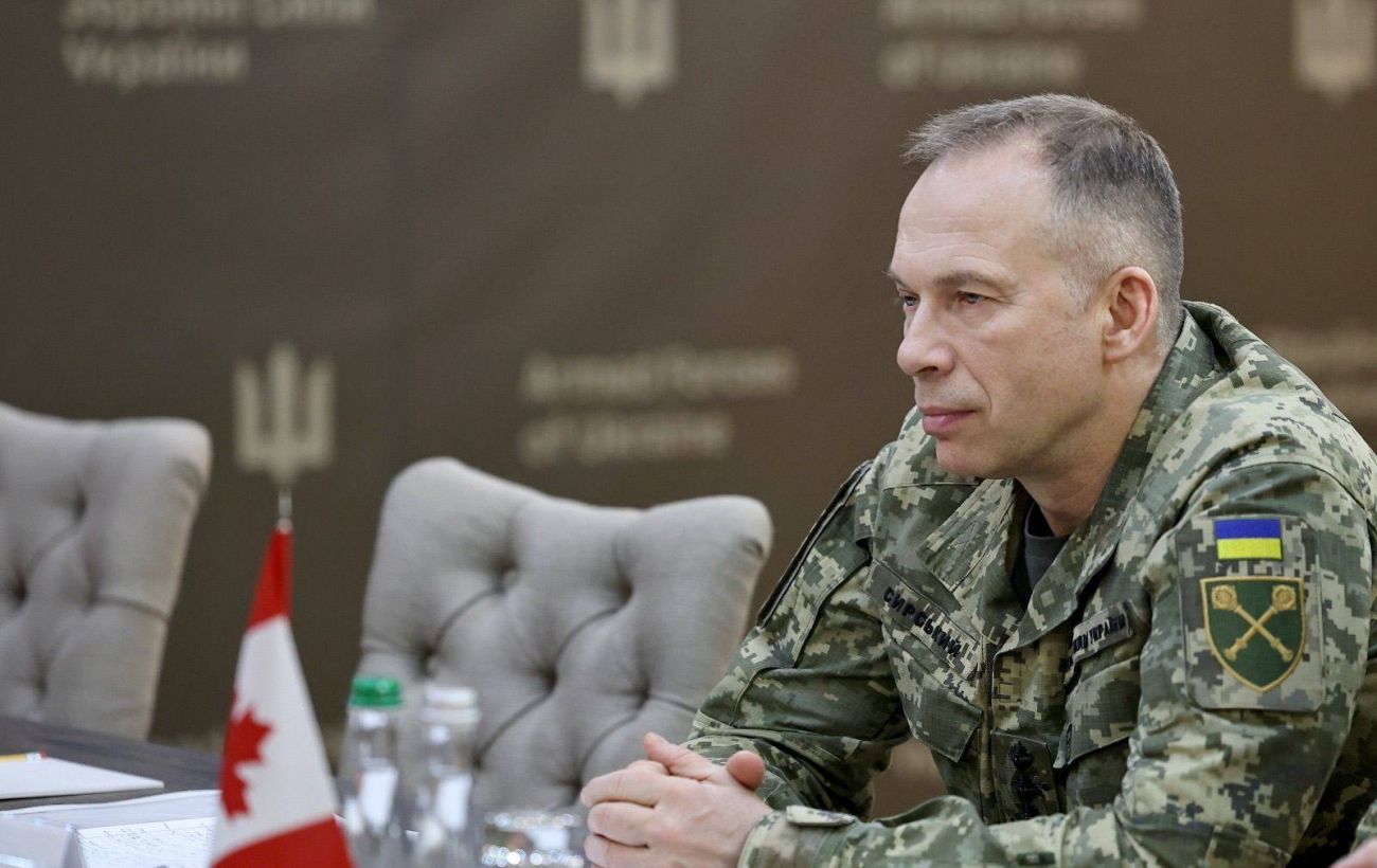 Зображення новини: РФ відчуває дефіцит ракет для захисту від українських дронів, - Сирський