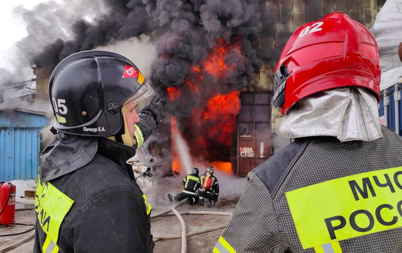 Зображення новини: Бєлгород без світла, води та інтернету: місто зазнало ракетної атаки на ТЕЦ (фото, відео)