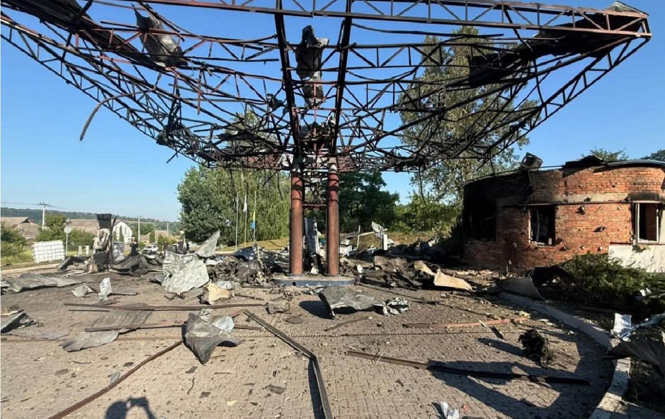Зображення новини: Росія три доби поспіль атакувала заправки та видобувний об'єкт "Укрнафти"