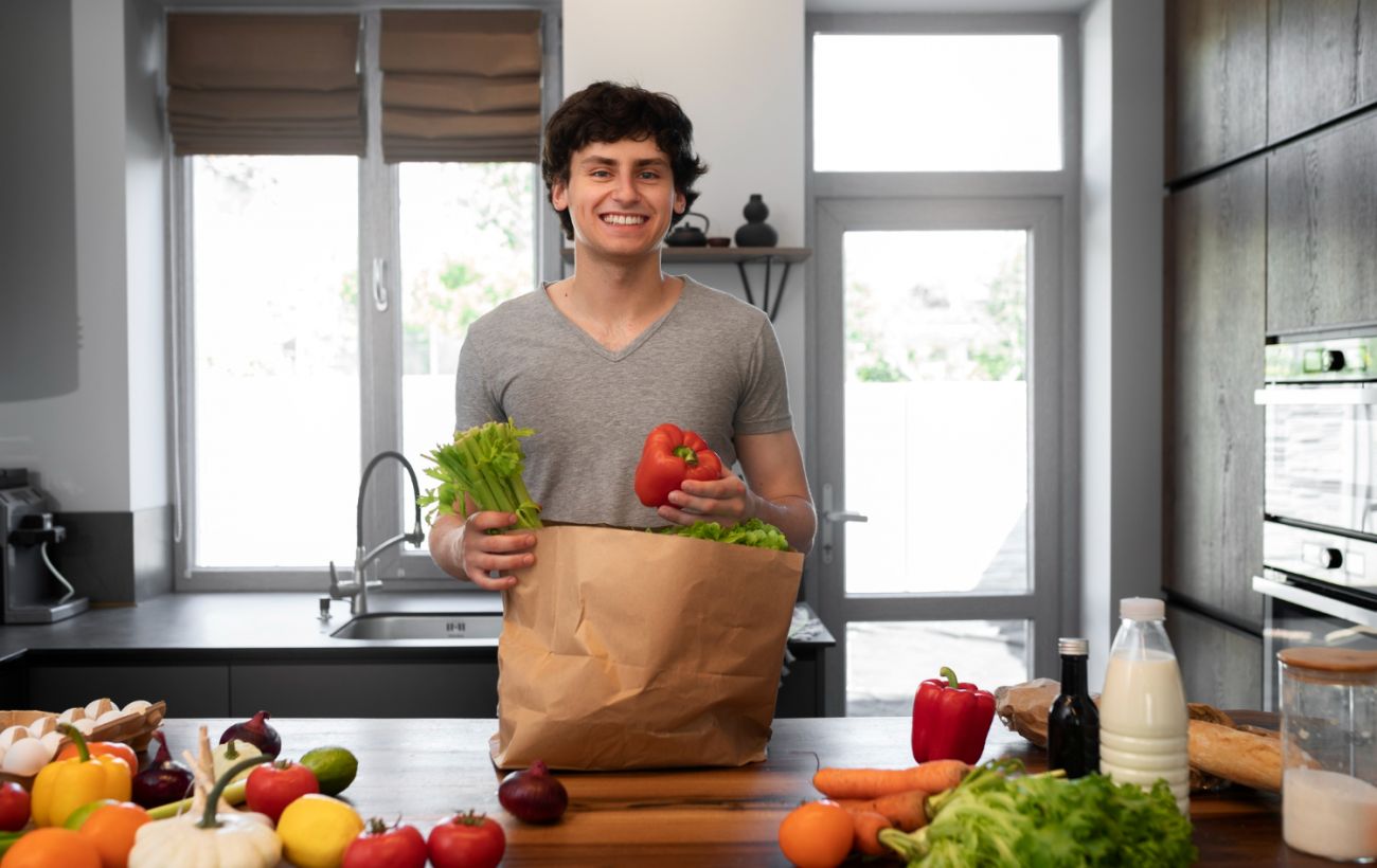 Зображення новини: Холестерин знизиться без ліків: 5 продуктів, які важливо їсти чоловікам