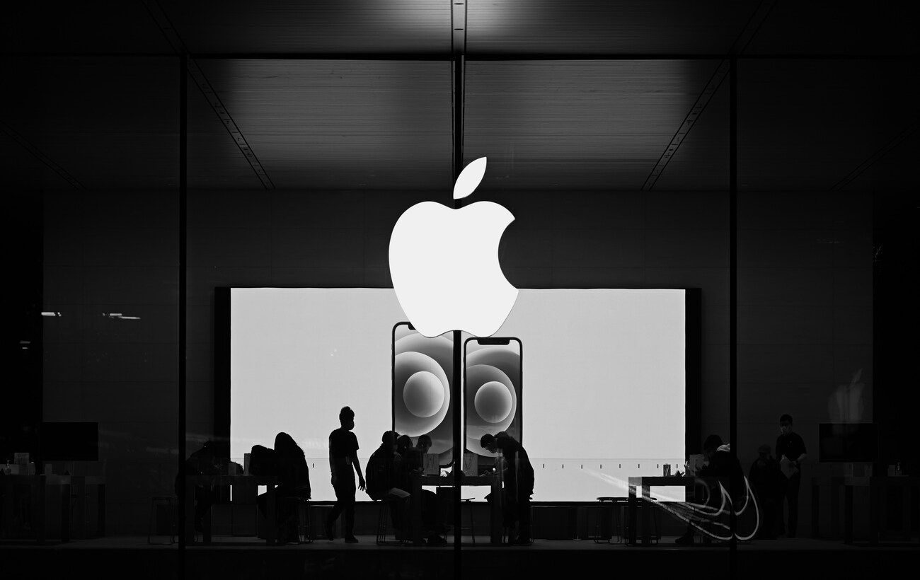 Зображення новини: Перший складаний iPhone може стати недоступним: у чому причина