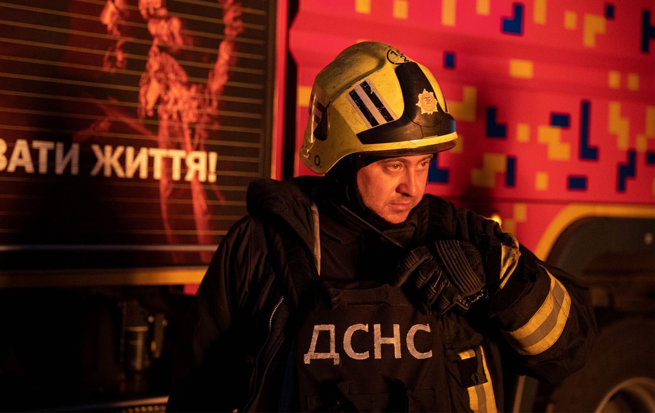 Зображення новини: У Києві палають склади і будівля: все про нічну атаку РФ