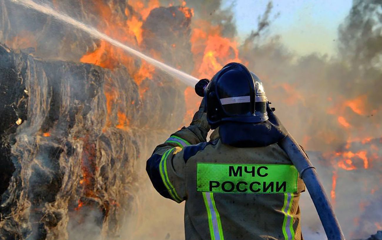 Зображення новини: У Саратові після атаки дронів палає НПЗ