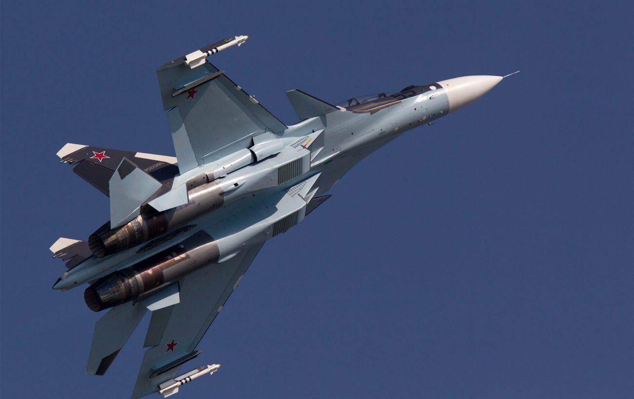 Зображення новини: На сході збили російський винищувач Су-35