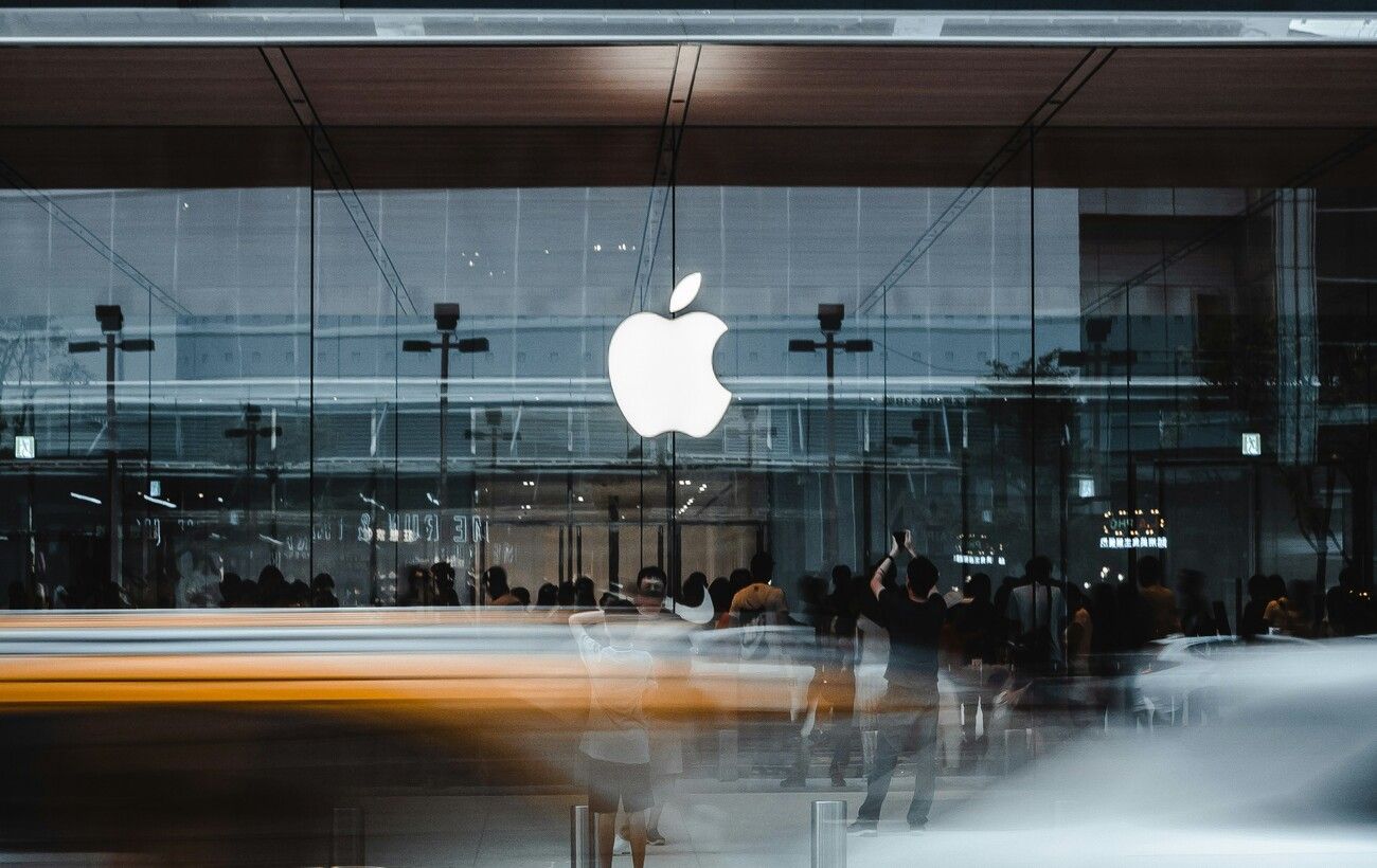 Зображення новини: Перший складаний iPhone майже підтвердили: що знайшли у коді iOS 27