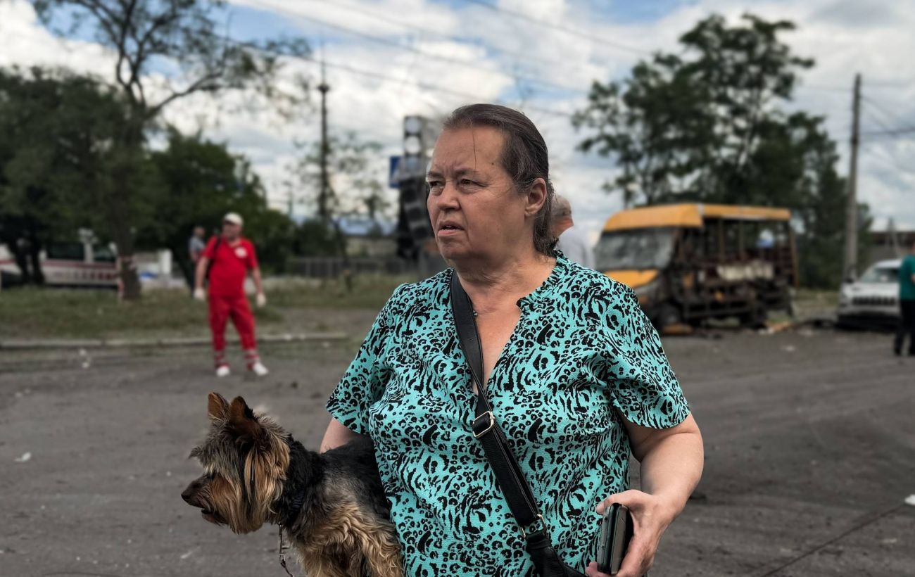 Зображення новини: "Приліт" в людне місце, є загиблі та 17 поранені: як виглядають Суми після ударів КАБами