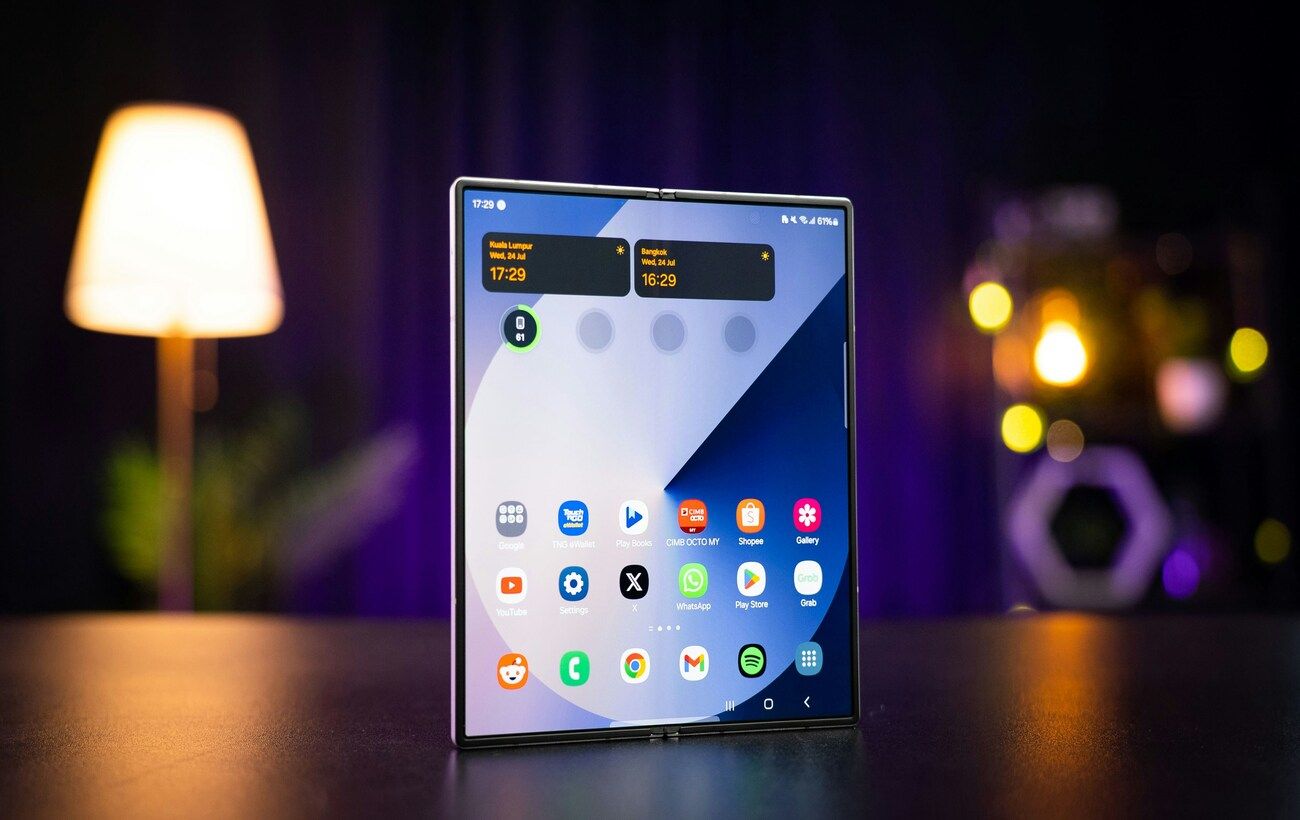 Зображення новини: Galaxy Fold 8 стане дорожчим: що Samsung змінить у новому флагмані