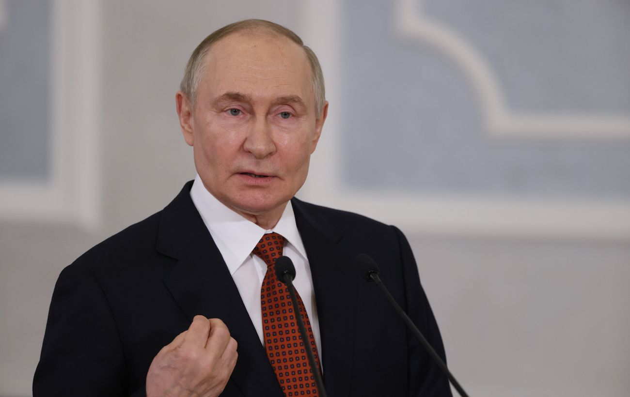 Зображення новини: Путін визнав "певні проблеми" з бензином в РФ і накинувся з погрозами на Україну