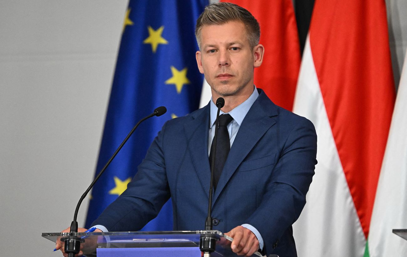 Зображення новини: Угорщина знову блокує Україну: що не так із відкриттям кластерів ЄС