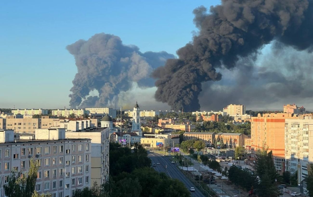 Зображення новини: У Московській області сильні пожежі після атаки по складах та нафтобазі