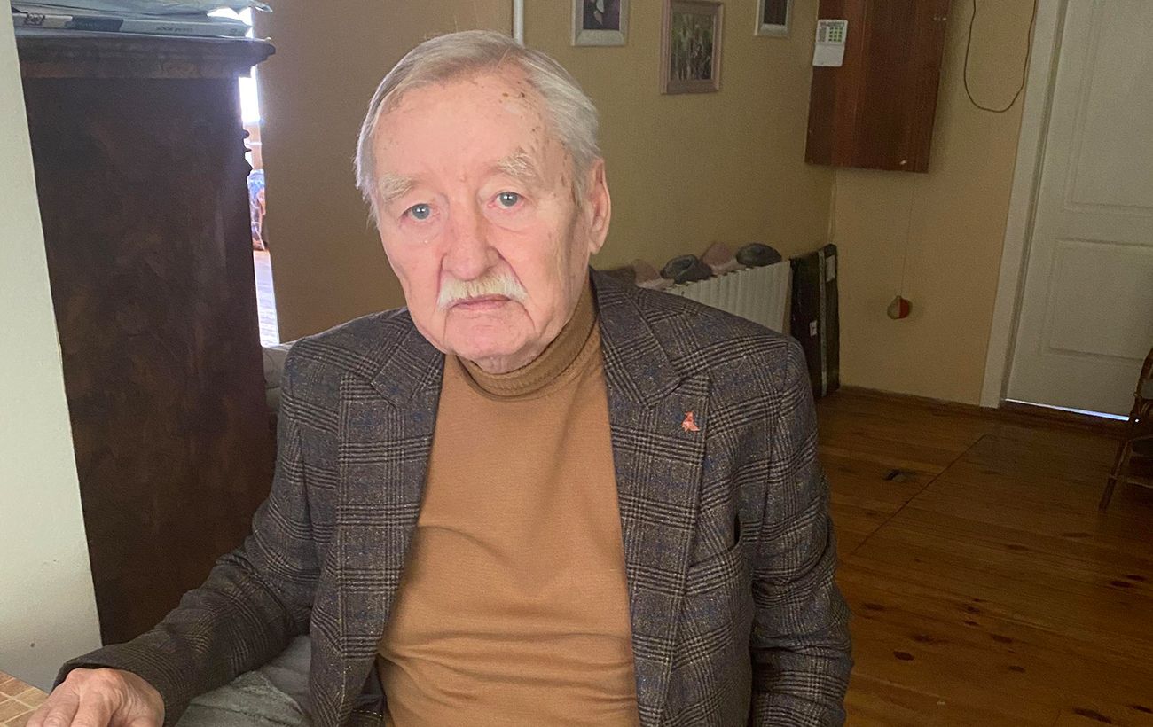 Зображення новини: На могилі Ігоря Поклада встановили пам'ятник: який вигляд має меморіал (відео)