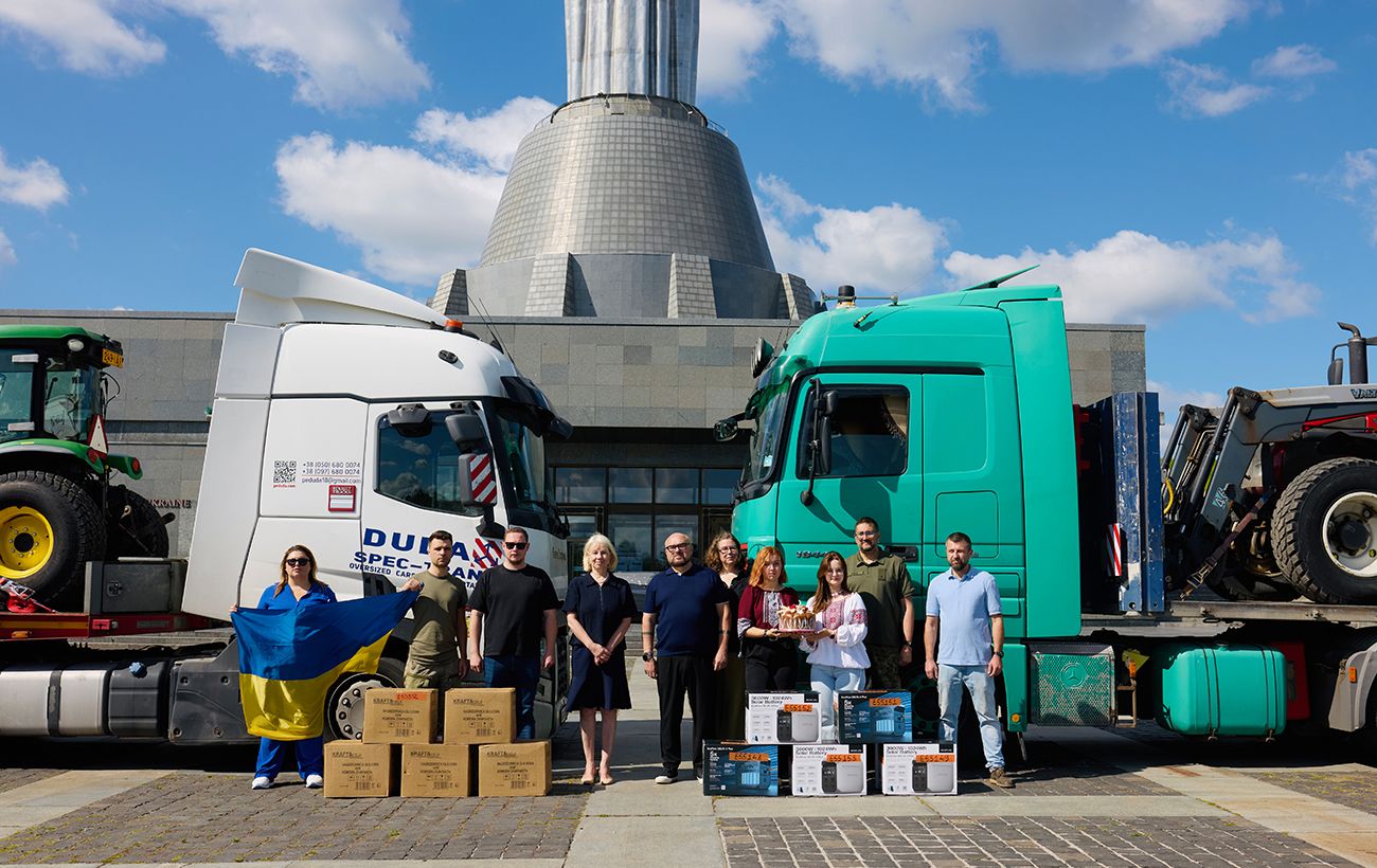 Зображення новини: Ізюму передали важливу гуманітарну техніку з Фінляндії: що отримала громада (фото)
