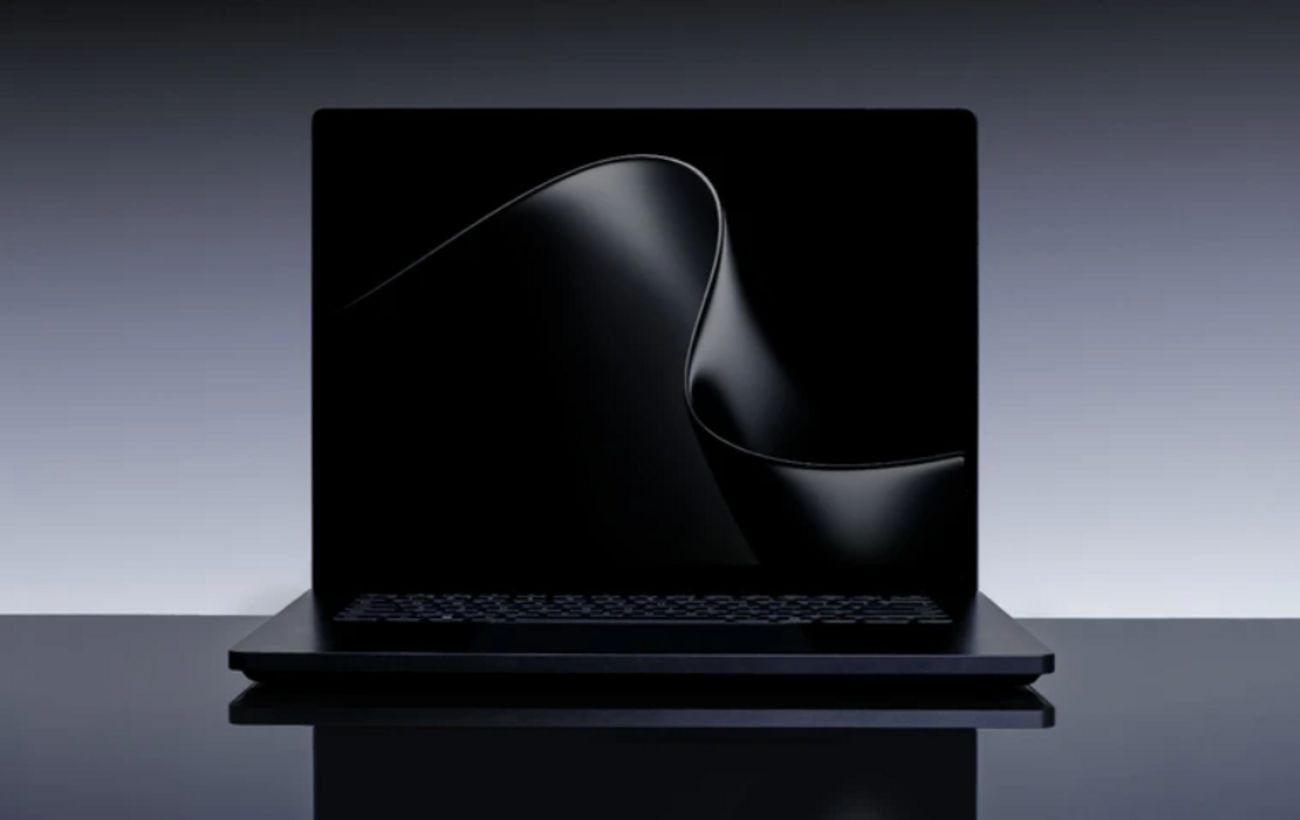 Зображення новини: Конкурент MacBook Pro від Microsoft розчарував: що розкрив витік